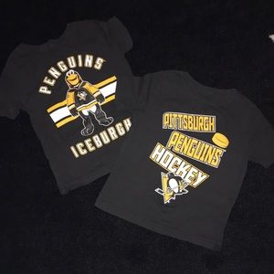 Set of 2 Pittsburgh Penguins tshirts